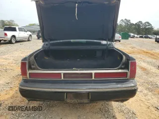 1997 Lincoln Town Car Executive z VIN 1LNLM81W6VY675388, wystawiony jako Copart lot #50345165 z przebiegiem 164 206 mil mil oraz Szkoda całkowita • Salvage title. Historia ofert i sprzedaży dostępna na DreamBid. Obrazek 6.