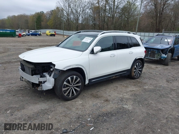 2023 Mercedes-Benz GLB 250 z VIN W1N4M4GB9PW297015, wystawiony jako IAAI lot #41870490 z przebiegiem 13 432 mil mil oraz . Historia ofert i sprzedaży dostępna na DreamBid. Obrazek 2.