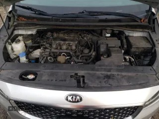 2016 Kia Sedona L with VIN KNDMA5C10G6150066, listed as a Copart auction lot 43345925 with 135,660 mi miles and Salvage Title. Bid and sale history available at carsss.com. Image 13.