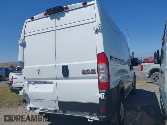 2021 Ram ProMaster Cargo with VIN 3C6LRVBG5ME567156, listed as a IAAI auction lot 42158140 with 43,436 mi miles. Bid and sale history available at carsss.com. Image 4.