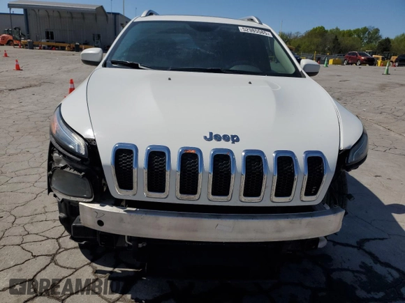 2014 Jeep Cherokee Latitude with VIN 1C4PJMCS4EW227468, listed as a Copart auction lot 52985585 with 183,023 mi miles and Salvage Title. Bid and sale history available at carsss.com. Image 5.