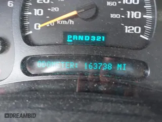 2003 Chevrolet Tahoe Z71 with VIN 1GNEK13Z13R166468, listed as a IAAI auction lot 41848131 with 163,738 mi miles. Bid and sale history available at carsss.com. Image 15.