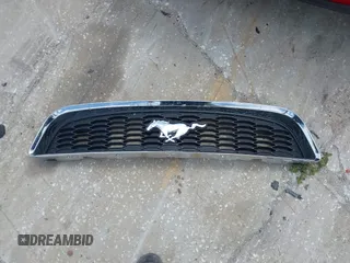 2014 Ford Mustang V6 с VIN 1ZVBP8AM8E5206985, выставлен на аукционе IAAI как лот 42155843 с пробегом 110 363 миль миль и . История ставок и продаж доступна на DreamBid. Изображение 12.