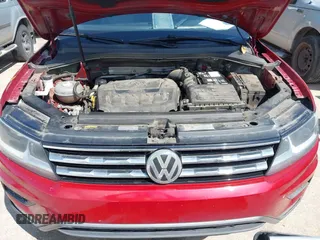 2018 Volkswagen Tiguan SEL с VIN 3VV3B7AX4JM027472, выставлен на аукционе IAAI как лот 42398665 с пробегом 153 742 миль миль и . История ставок и продаж доступна на DreamBid. Изображение 10.