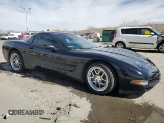 2000 Chevrolet Corvette with VIN 1G1YY22G5Y5109594, listed as a Copart auction lot 49349065 with 114,002 mi miles and Salvage Title. Bid and sale history available at DreamBid. Image 4.
