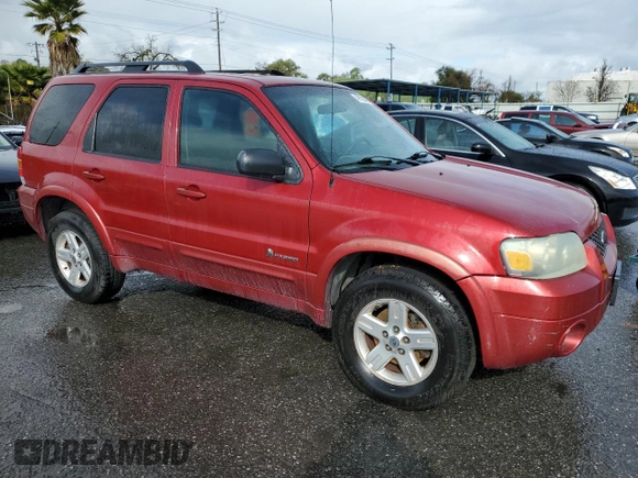 2007 Ford Escape Hybrid with VIN 1FMCU49HX7KA35267, listed as a Copart auction lot 49123395 with 318,091 mi miles and Clean Title. Bid and sale history available at carsss.com. Image 4.