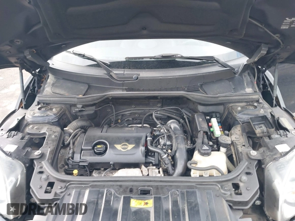 2013 MINI Countryman S z VIN WMWZC3C57DWP22864, wystawiony jako IAAI lot #42041909 z przebiegiem 139 932 mil mil oraz . Historia ofert i sprzedaży dostępna na DreamBid. Obrazek 10.