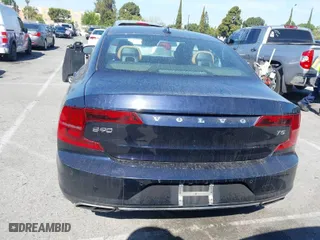 2017 Volvo S90 Momentum with VIN YV1102AK0H1012018, listed as a IAAI auction lot 42014173 with 155,159 mi miles. Bid and sale history available at carsss.com. Image 16.