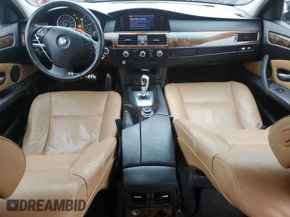 2010 BMW 5 Series 528i with VIN WBANU5C5XAC364163, listed as a Copart auction lot 42795125 with 146,822 mi miles and Salvage Title. Bid and sale history available at DreamBid. Image 8.