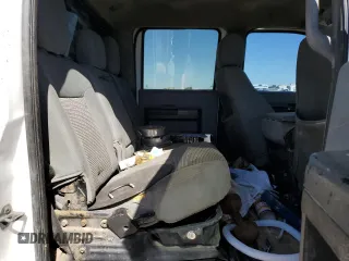 2012 Ford F-350 XL z VIN 1FT8W3BT0CEB74099, wystawiony jako Copart lot #47470204 z przebiegiem 172 041 mil mil oraz Szkoda całkowita • Salvage title. Historia ofert i sprzedaży dostępna na DreamBid. Obrazek 10.