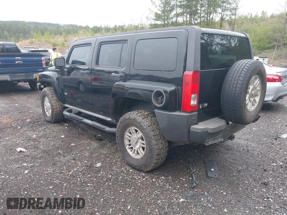 2007 Hummer H3 SUV z VIN 5GTDN13E878255967, wystawiony jako IAAI lot #41845373 z przebiegiem Nie podano mil oraz . Historia ofert i sprzedaży dostępna na DreamBid. Obrazek 3.