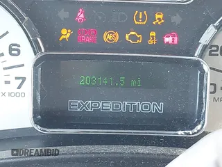 2014 Ford Expedition XL с VIN 1FMJU1G53EEF10946, выставлен на аукционе IAAI как лот 41744160 с пробегом 203 141 миль миль и . История ставок и продаж доступна на DreamBid. Изображение 7.