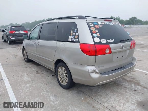 2009 Toyota Sienna XLE with VIN 5TDZK22C49S258892, listed as a IAAI auction lot 42453604 with 288,183 mi miles and . Bid and sale history available at DreamBid. Image 3.