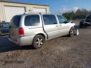 2006 Chevrolet Uplander LT w/1LT with VIN 1GNDV33L16D133241, listed as a IAAI auction lot 41420633 with 291,342 mi miles. Bid and sale history available at carsss.com. Image 4.
