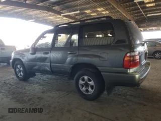 1998 Toyota Land Cruiser with VIN JT3HT05J4W0011057, listed as a Copart auction lot 42649505 with 76,189 mi miles and Salvage Title. Bid and sale history available at carsss.com. Image 2.