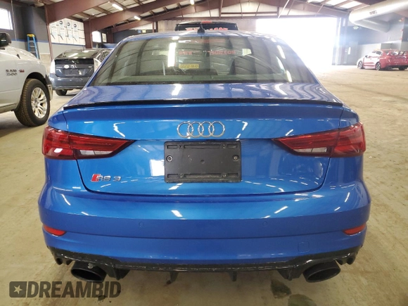 2019 Audi RS 3 z VIN WUABWGFF6KA903863, wystawiony jako Copart lot #47354075 z przebiegiem 66 136 mil mil oraz Szkoda całkowita • Salvage title. Historia ofert i sprzedaży dostępna na DreamBid. Obrazek 6.