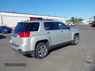 2011 GMC Terrain SLT-2 z VIN 2CTALWEC3B6444571, wystawiony jako IAAI lot #42030111 z przebiegiem 89 193 mil mil oraz . Historia ofert i sprzedaży dostępna na DreamBid. Obrazek 4.