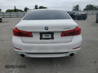 2017 BMW 5 Series 530i z VIN WBAJA5C37HG896060, wystawiony jako Copart lot #52409635 z przebiegiem 97 686 mil mil oraz Szkoda całkowita • Salvage title. Historia ofert i sprzedaży dostępna na DreamBid. Obrazek 6.