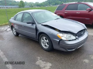 2006 Ford Taurus SE z VIN 1FAFP53U56A253230, wystawiony jako IAAI lot #42247009 z przebiegiem 85 913 mil mil oraz . Historia ofert i sprzedaży dostępna na DreamBid. Obrazek 1.