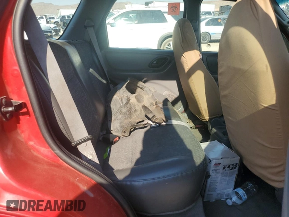 2001 Ford Escape XLS with VIN 1FMYU02161KE97828, listed as a Copart auction lot 62542154 with 186,810 mi miles and Salvage Title. Bid and sale history available at carsss.com. Image 11.