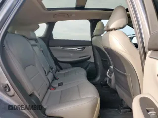 2023 Infiniti QX50 Luxe z VIN 3PCAJ5BA3PF105275, wystawiony jako Copart lot #61144205 z przebiegiem 26 399 mil mil oraz Szkoda całkowita • Salvage title. Historia ofert i sprzedaży dostępna na DreamBid. Obrazek 11.