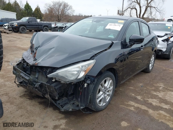2017 Toyota Yaris iA with VIN 3MYDLBYV4HY149552, listed as a IAAI auction lot 41739771 with 87,277 mi miles. Bid and sale history available at carsss.com. Image 18.