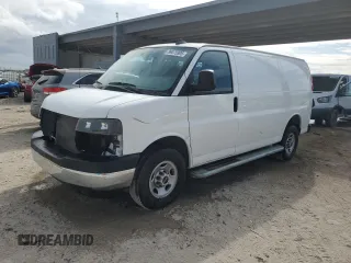 2022 GMC Savana Cargo Van with VIN 1GTW7AF76N1264390, listed as a Copart auction lot 45248285 with 23,315 mi miles and Salvage Title. Bid and sale history available at carsss.com. Image 1.