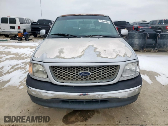 2001 Ford F-150 XL with VIN 1FTZX17261NB39280, listed as a Copart auction lot 44844365 with 180,313 mi miles and Clean title. Bid and sale history available at DreamBid. Image 5.