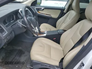 2016 Volvo XC60 T5 Premier with VIN YV4612RK5G2852783, listed as a Copart auction lot 59891145 with 118,621 mi miles and Salvage title. Bid and sale history available at DreamBid. Image 7.