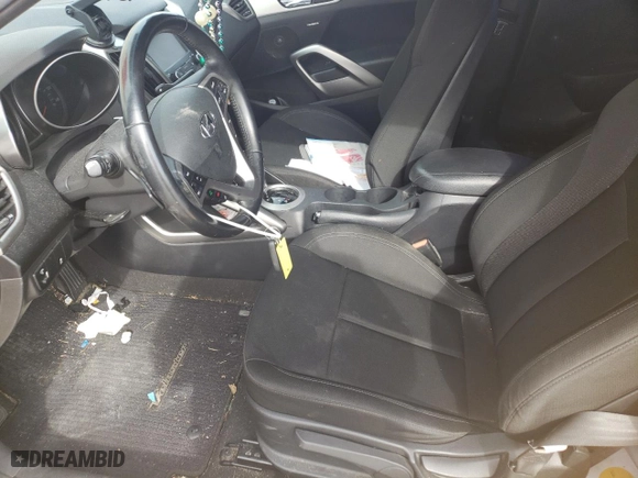 2017 Hyundai Veloster with VIN KMHTC6AD2HU316265, listed as a Copart auction lot 85071684 with 88,225 mi miles and Salvage Title. Bid and sale history available at carsss.com. Image 7.