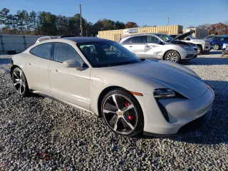 2021 Porsche Taycan 4S z VIN WP0AB2Y14MSA43132, wystawiony jako Copart lot #84077624 z przebiegiem 26 965 mil mil oraz Szkoda całkowita • Salvage title. Historia ofert i sprzedaży dostępna na DreamBid. Obrazek 4.