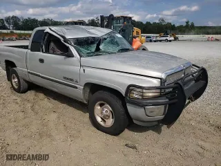 2000 Dodge Ram 1500 with VIN 3B7HC13Z1YG138356, listed as a Copart auction lot 68306524 with 171,481 mi miles and Salvage Title. Bid and sale history available at carsss.com. Image 10.