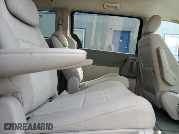 2008 Chrysler Town & Country Touring с VIN 2A8HR54P18R830574, выставлен на аукционе Copart как лот 63751235 с пробегом 158 593 миль миль и Списание • Salvage title. История ставок и продаж доступна на DreamBid. Изображение 11.