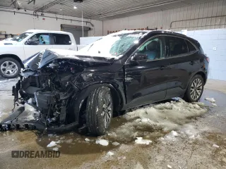2021 Ford Escape Titanium z VIN 1FMCU9J91MUA57451, wystawiony jako Copart lot #44678135 z przebiegiem 74 795 mil mil oraz Szkoda całkowita • Salvage title. Historia ofert i sprzedaży dostępna na DreamBid. Obrazek 1.