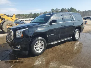 2017 GMC Yukon SLT with VIN 1GKS2BKC1HR235721, listed as a Copart auction lot 44042205 with 119,473 mi miles and Salvage Title. Bid and sale history available at carsss.com. Image 1.