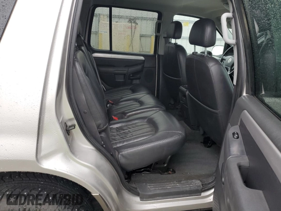 2004 Mercury Mountaineer Convenience z VIN 4M2ZU86K74UJ24696, wystawiony jako Copart lot #87278104 z przebiegiem 138 412 mil mil oraz Czysty tytuł • Clean title. Historia ofert i sprzedaży dostępna na DreamBid. Obrazek 11.