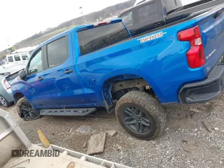 2022 Chevrolet Silverado 1500 Custom Trail Boss with VIN 3GCPDCED3NG689082, listed as a IAAI auction lot 41847136 with 38,101 mi miles and . Bid and sale history available at DreamBid. Image 14.