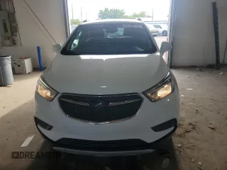 2017 Buick Encore Preferred z VIN KL4CJASB5HB105089, wystawiony jako Copart lot #60100775 z przebiegiem 98 567 mil mil oraz Szkoda całkowita • Salvage title. Historia ofert i sprzedaży dostępna na DreamBid. Obrazek 5.