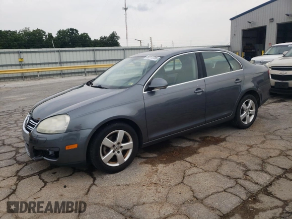 2008 Volkswagen Jetta SE with VIN 3VWRM71K08M037186, listed as a Copart auction lot 60173795 with 186,594 mi miles and Salvage title. Bid and sale history available at DreamBid. Image 1.