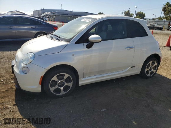 2014 FIAT 500e z VIN 3C3CFFGE0ET173032, wystawiony jako Copart lot #60730574 z przebiegiem 120 996 mil mil oraz Szkoda całkowita • Salvage title. Historia ofert i sprzedaży dostępna na DreamBid. Obrazek 1.