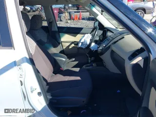 2012 Kia Soul + with VIN KNDJT2A64C7470988, listed as a IAAI auction lot 41082059 with 124,592 mi miles. Bid and sale history available at carsss.com. Image 5.