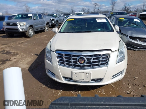 2014 Cadillac XTS Premium with VIN 2G61P5S38E9124277, listed as a IAAI auction lot 41744734 with 136,223 mi miles. Bid and sale history available at carsss.com. Image 12.