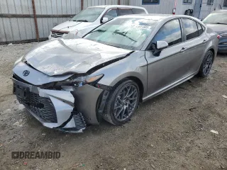 2025 Toyota Camry LE with VIN 4T1DAACK5SU527315, listed as a Copart auction lot 43651805 with 11,085 mi miles and Salvage Title. Bid and sale history available at DreamBid. Image 1.