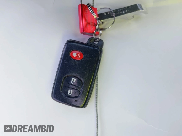 2009 Toyota RAV4 Ltd with VIN 2T3BK31VX9W007335, listed as a IAAI auction lot 41699993 with 183,658 mi miles. Bid and sale history available at carsss.com. Image 11.