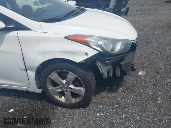 2013 Hyundai Elantra Limited с VIN 5NPDH4AEXDH352278, выставлен на аукционе IAAI как лот 42233510 с пробегом 200 382 миль миль и . История ставок и продаж доступна на DreamBid. Изображение 6.