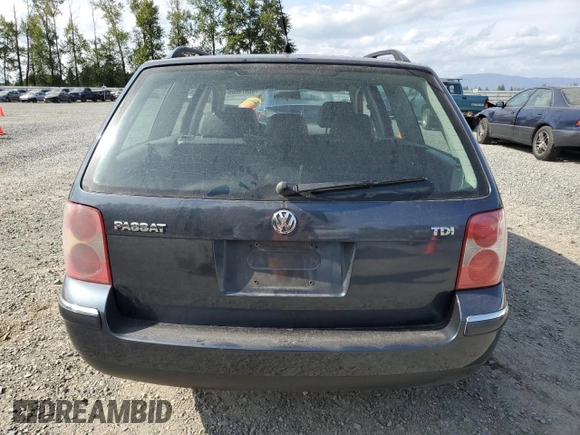 2005 Volkswagen Passat GLS z VIN WVWCE63B95E042241, wystawiony jako Copart lot #60874005 z przebiegiem 197 761 mil mil oraz Szkoda całkowita • Salvage title. Historia ofert i sprzedaży dostępna na DreamBid. Obrazek 6.