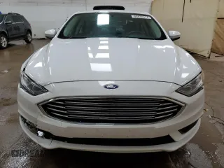 2017 Ford Fusion SE with VIN 3FA6P0HDXHR262140, listed as a Copart auction lot 86838574 with 75,897 mi miles and Clean Title. Bid and sale history available at carsss.com. Image 5.