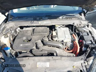2013 Ford Fusion SE Hybrid with VIN 3FA6P0LUXDR375099, listed as a IAAI auction lot 41914387 with 133,178 mi miles. Bid and sale history available at carsss.com. Image 10.