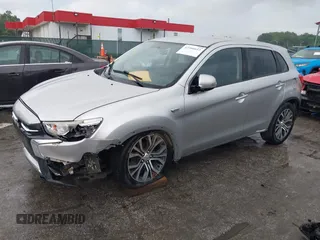 2018 Mitsubishi Outlander ES z VIN JA4AP3AU3JU004874, wystawiony jako IAAI lot #42506653 z przebiegiem 67 052 mil mil oraz . Historia ofert i sprzedaży dostępna na DreamBid. Obrazek 2.