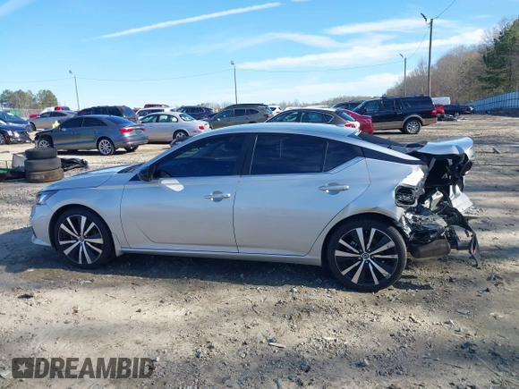 2020 Nissan Altima 2.5 SR with VIN 1N4BL4CV6LC166014, listed as a IAAI auction lot 41629564 with 195,681 mi miles. Bid and sale history available at carsss.com. Image 14.